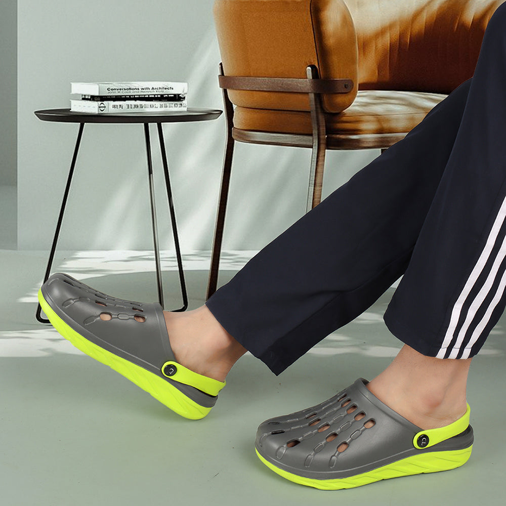 Men Two Tone Perforated Back Strap Clogs