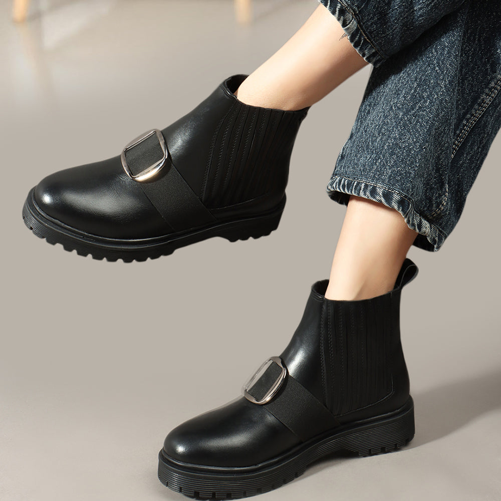 Women Casual Block-Heeled Chelsea Boots With Buckle Details