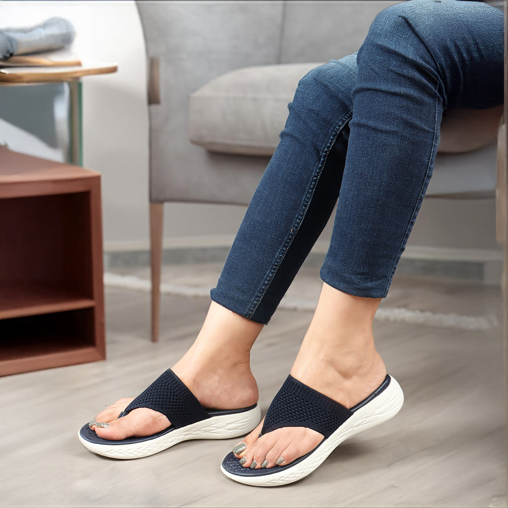 Women FlyKnit Thong Comfort Sandal