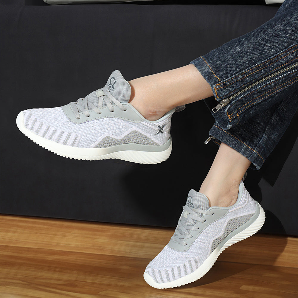 Women Mesh Flyknit Technology Lace-Up Sports Shoes