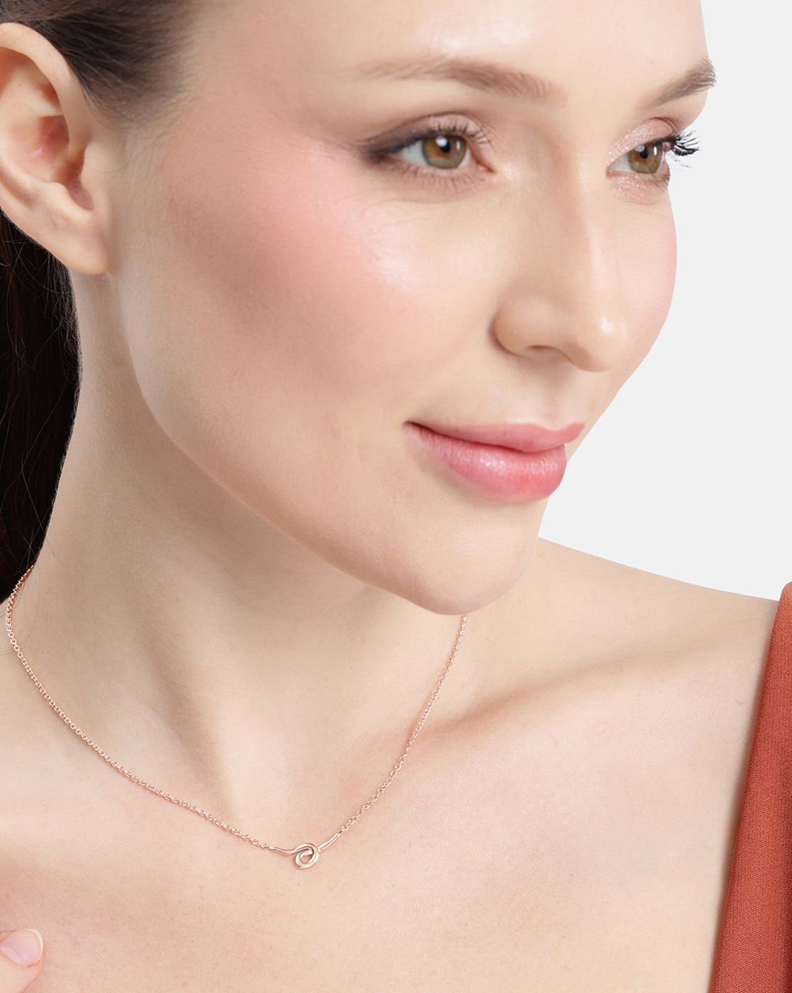 18kt Rose Gold Plated Knot Pendant Necklace