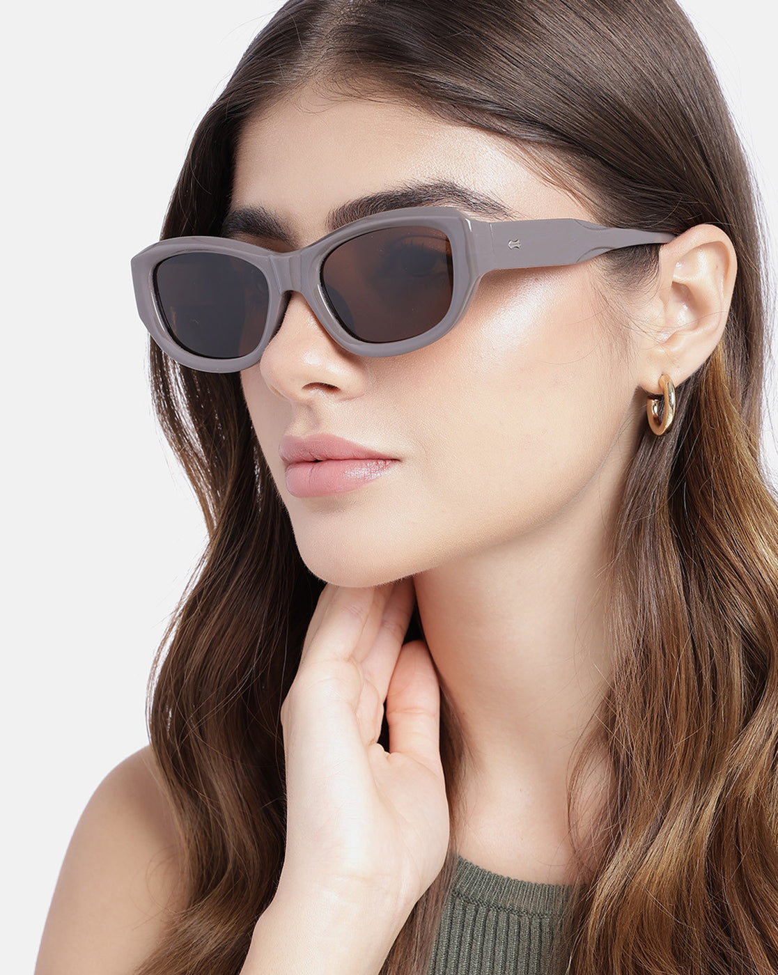 Women Beige Toned UV Protected Brown Lens Wayfarer Sunglasses
