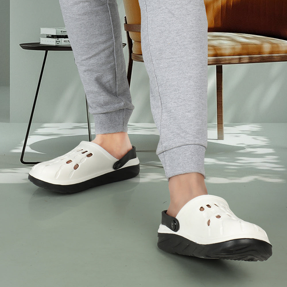 Men Two Tone Perforated Back Strap Clogs