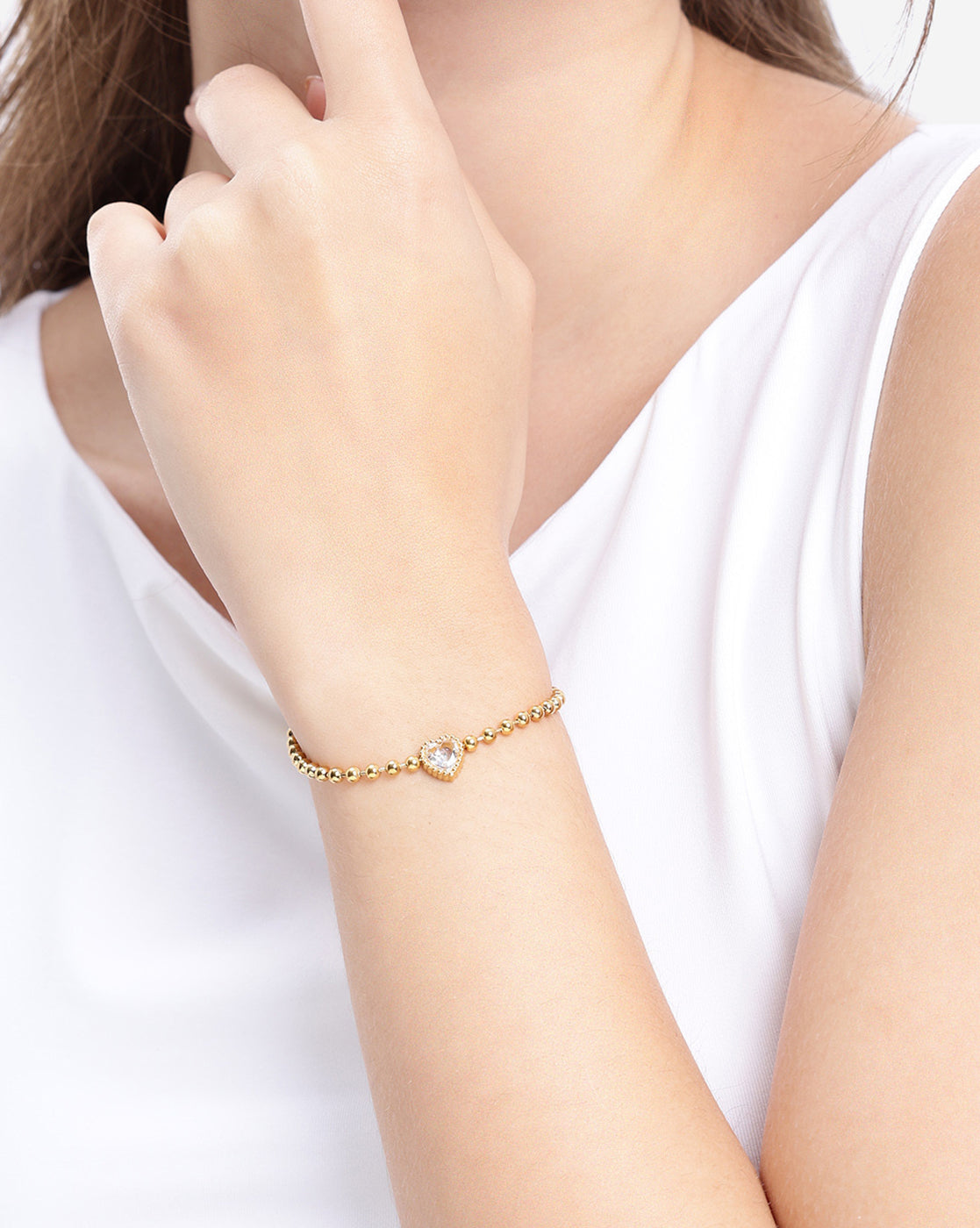 18kt Gold Plated Solitaire Heart Studded Ball Chain Adjustable Bracelet