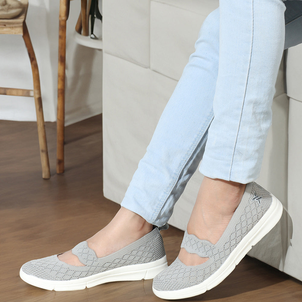 Women Mesh Flyknit Slip-On Lightweight Shoes