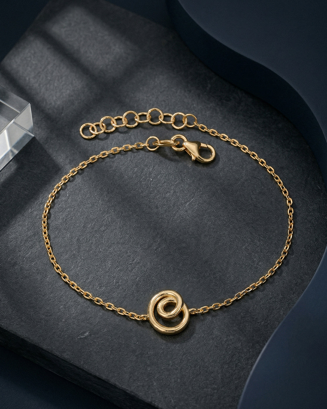 18kt Gold Plated Spiral Charm Bracelet