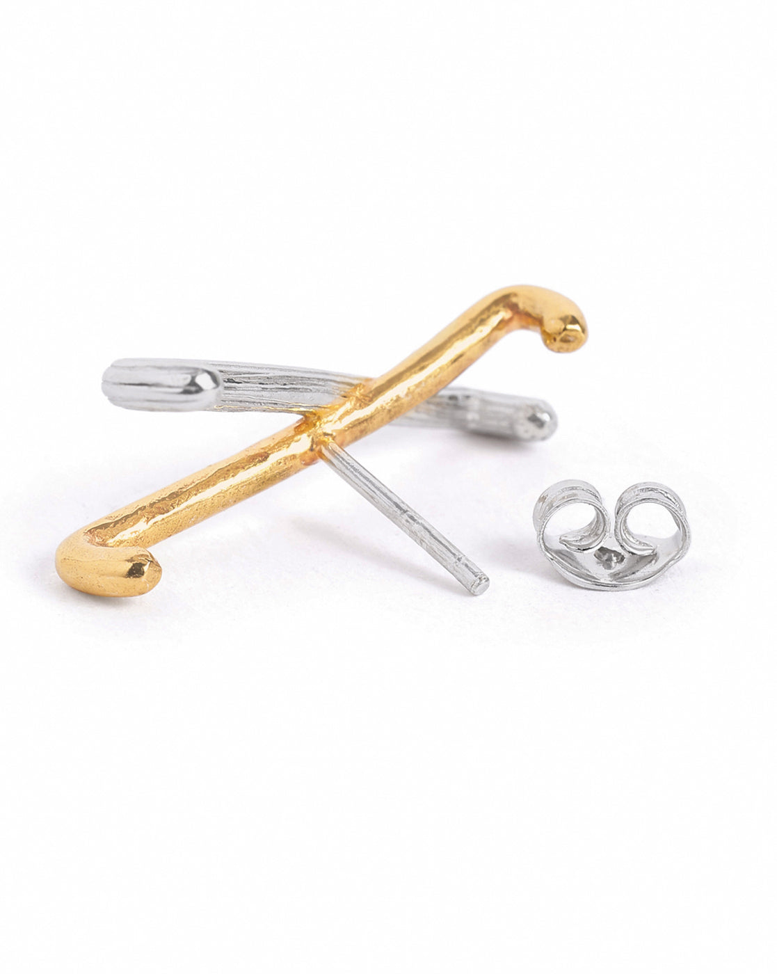 18kt Gold & Rhodium Plated Crossover Stud Earring