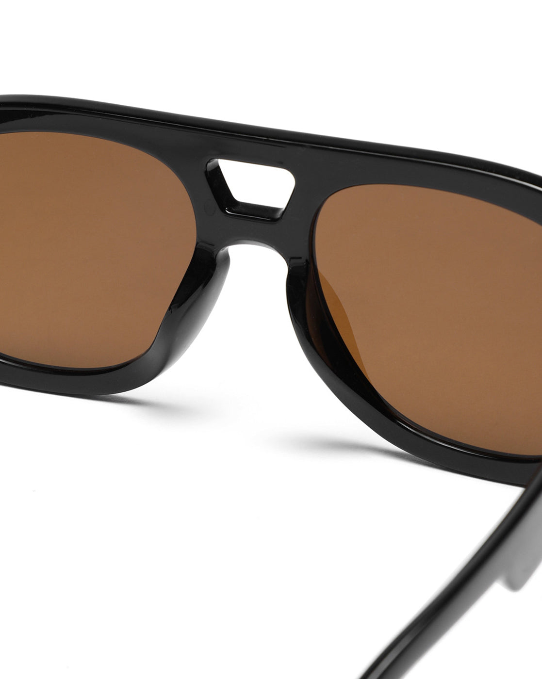 Men Black Toned Brown UV Protected Lens Vintage Sunglasses