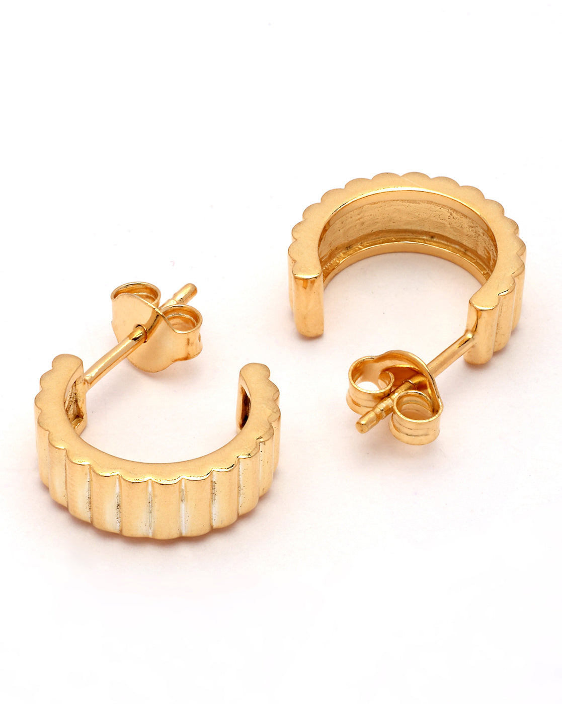 18kt Gold Plated Circular Half Hoop Earring