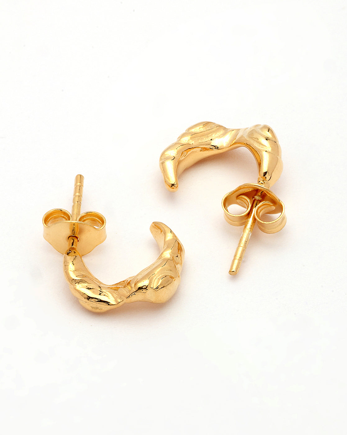 18kt Gold Plated Crescent Curve Half Hoop Earring