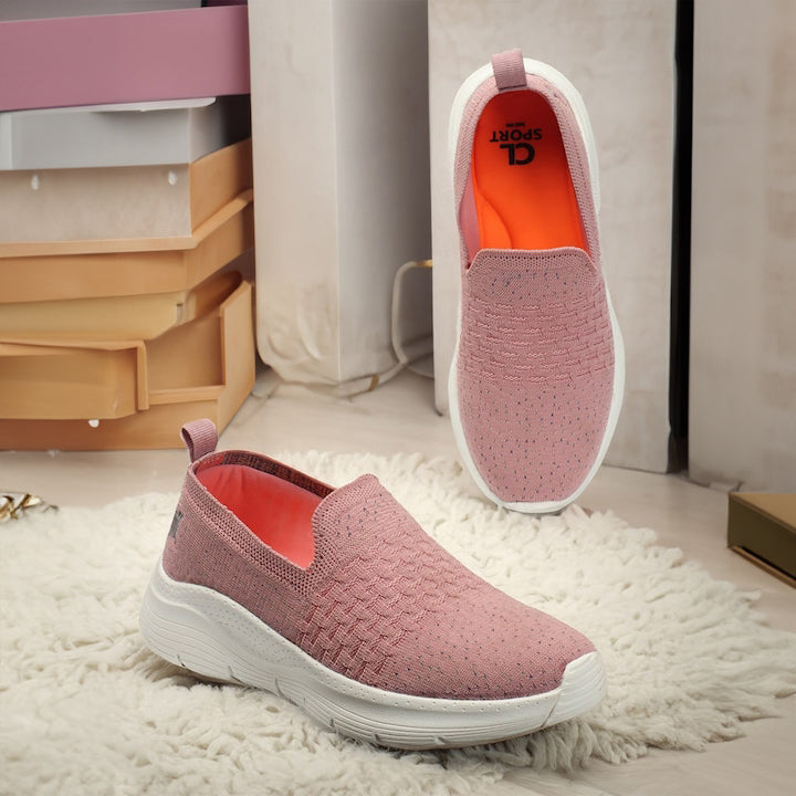 Women Embellished Flyknit Lightweight Slip-On Sneakers