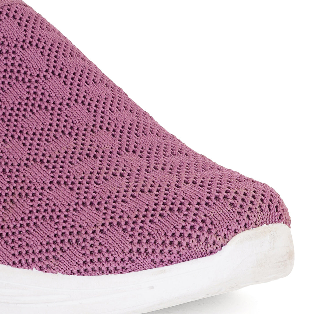 Women Comfortable Flyknit Lightweight Slip-On Sneakers