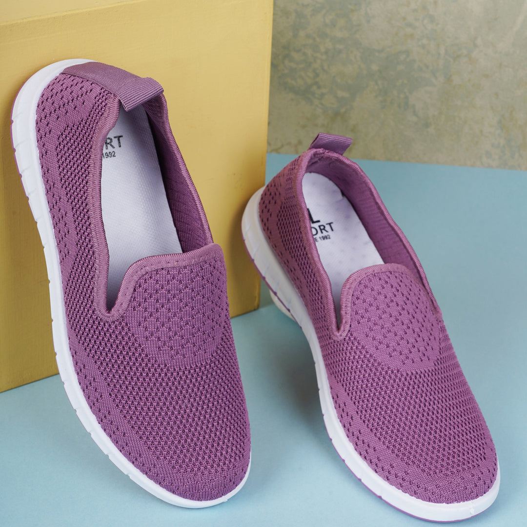 Women Comfortable Flyknit Lightweight Slip-On Sneakers