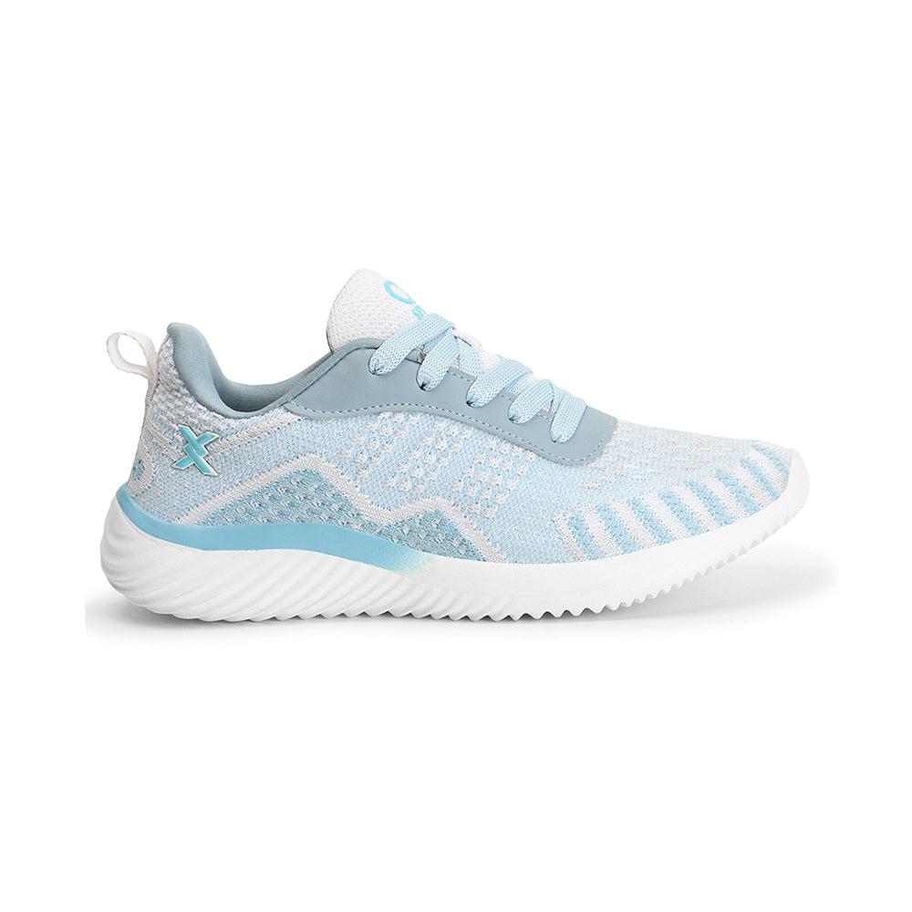 Women Mesh Flyknit Technology Lace-Up Sports Shoes