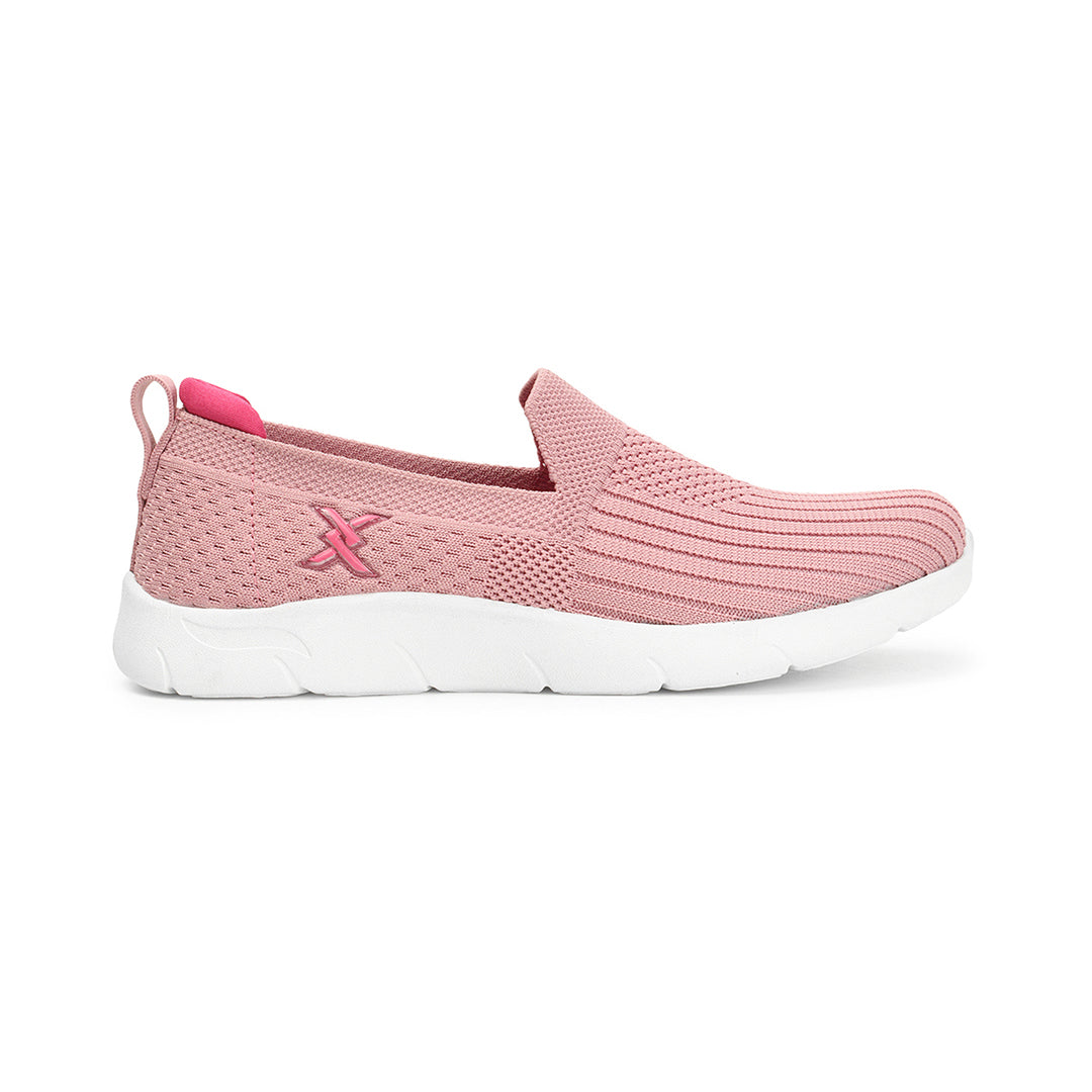 Women Textured Round Toe Flyknit Mesh Slip-On Sneakers