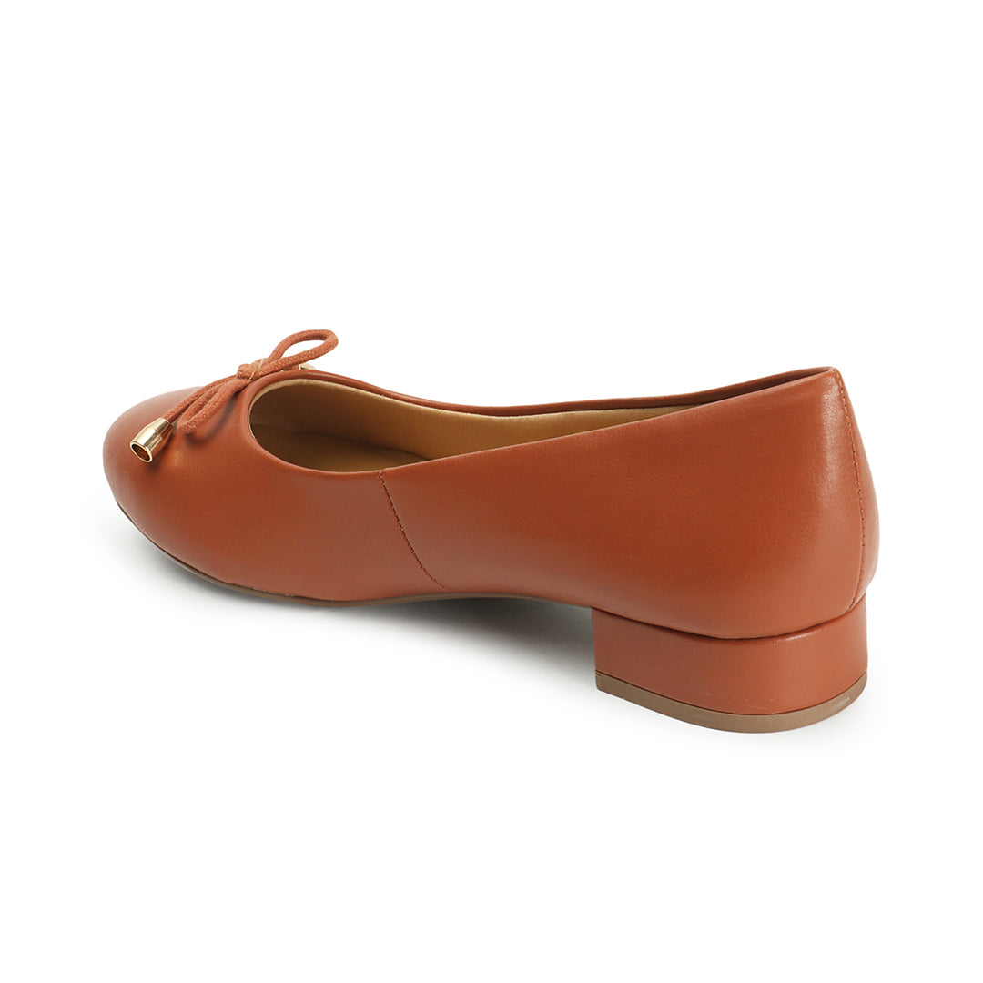Bow Detailed Round Toe Block Heeled Pumps