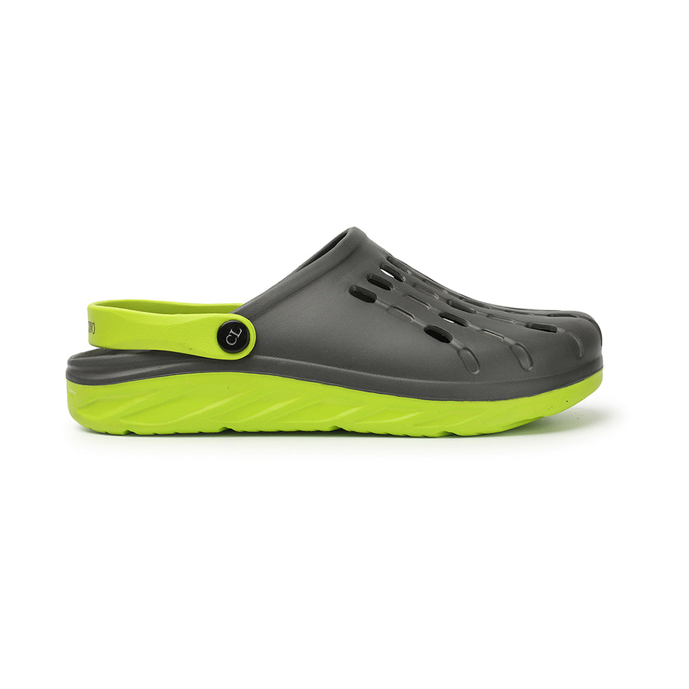 Men Two Tone Perforated Back Strap Clogs