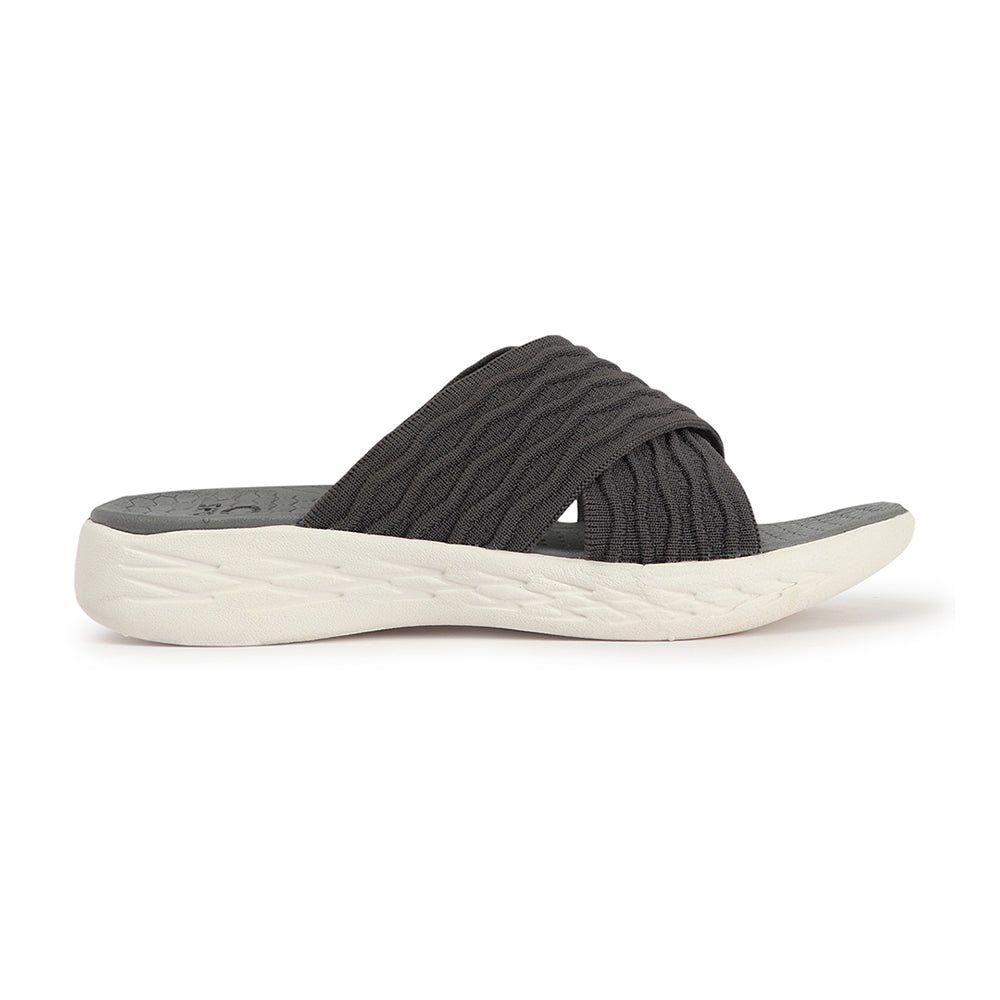 Women Criss Cross Klynit Comfort Slides