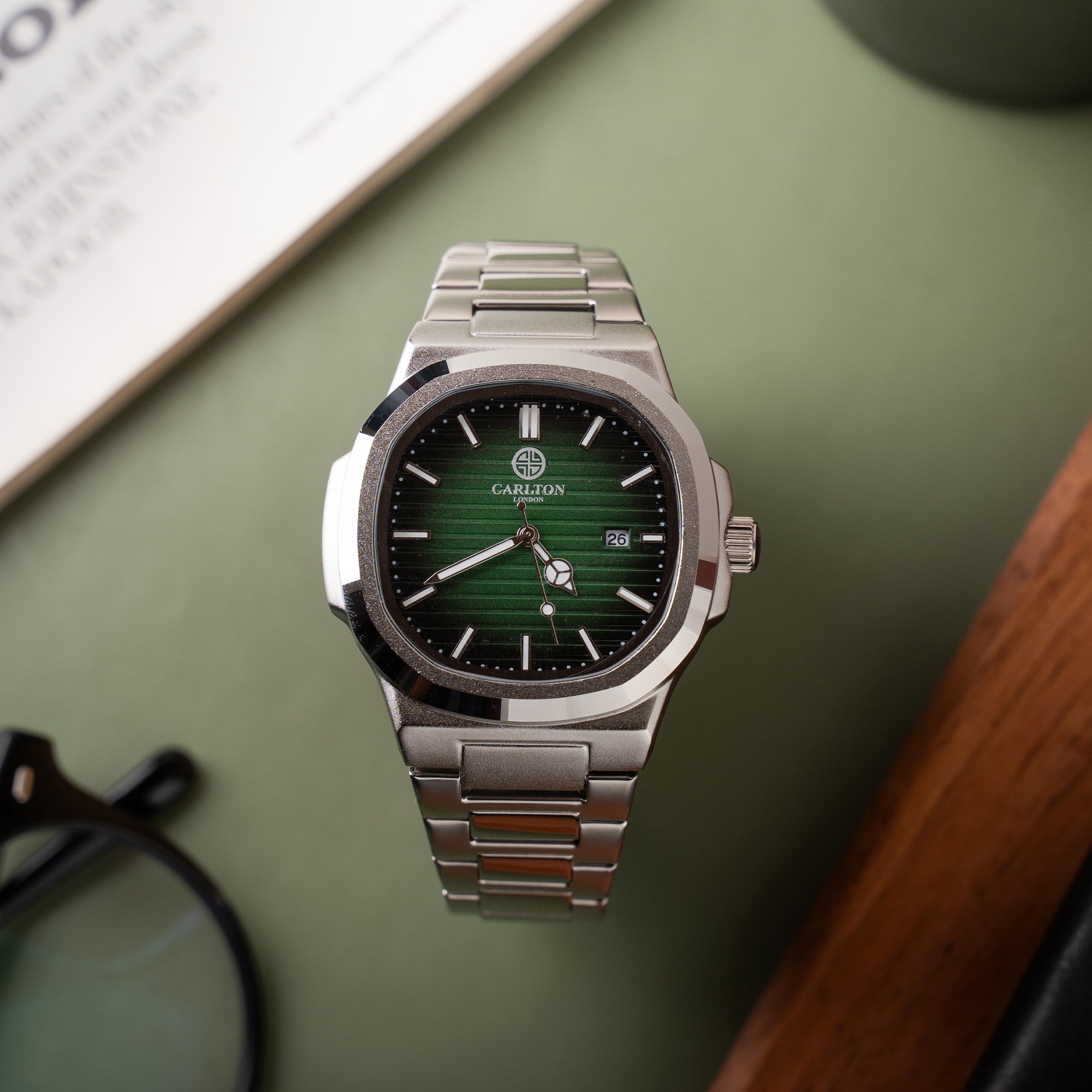 Arthur Men Analog Green Watch -CLSGRNNM