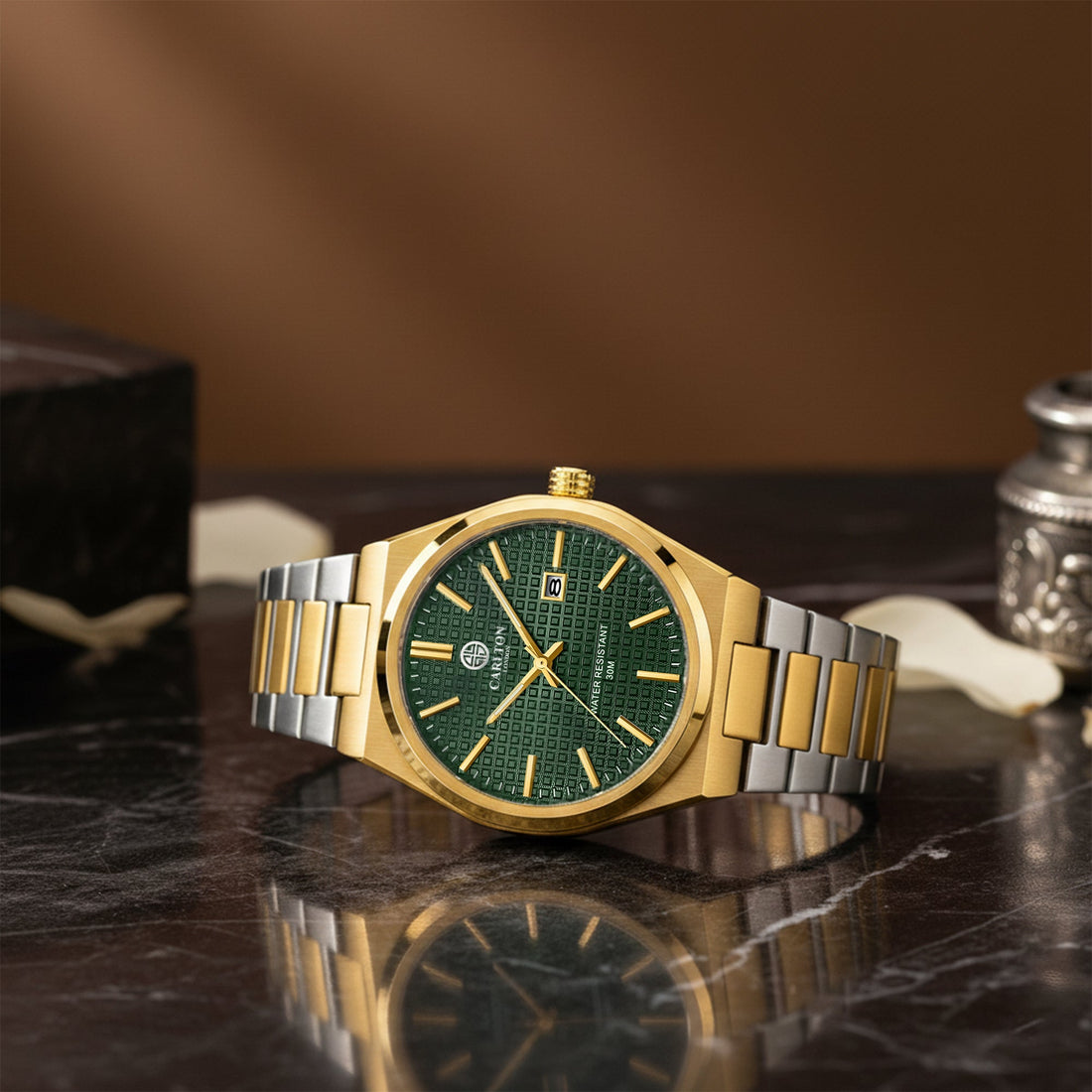 Alfred Men Green/Beige Analog Watch CLMWT-02