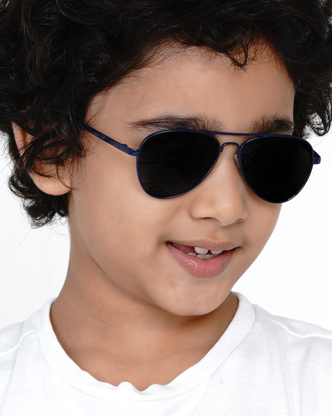 Carlton London Black Lens & Blue Aviator Sunglasses With Uv Protected Lens For Boy