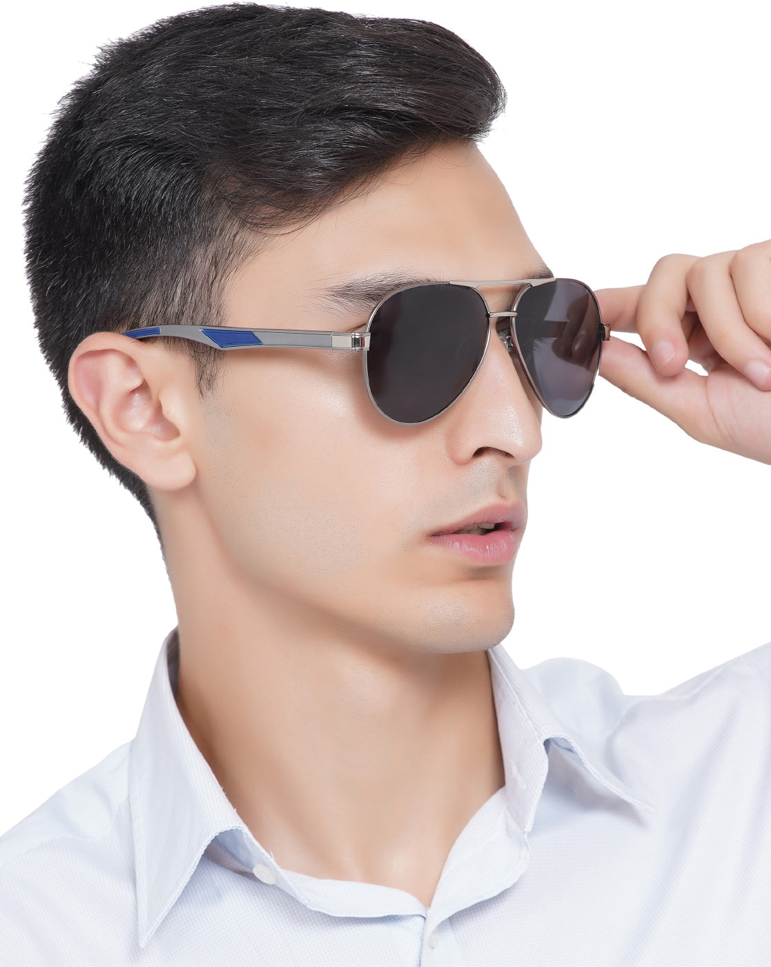 Carlton London Silver Toned Black Polarised And Uv Protected Lens Mens Aviator Sunglasses For Men