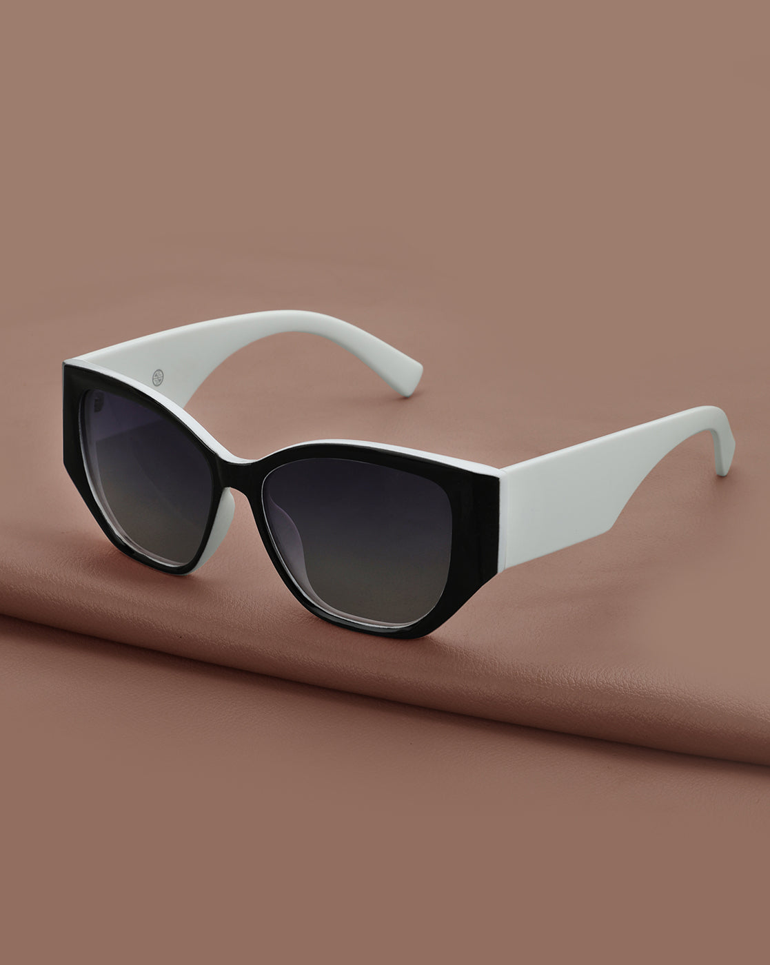 Black and White Toned with Polarised Lens Oversized Sunglass for women