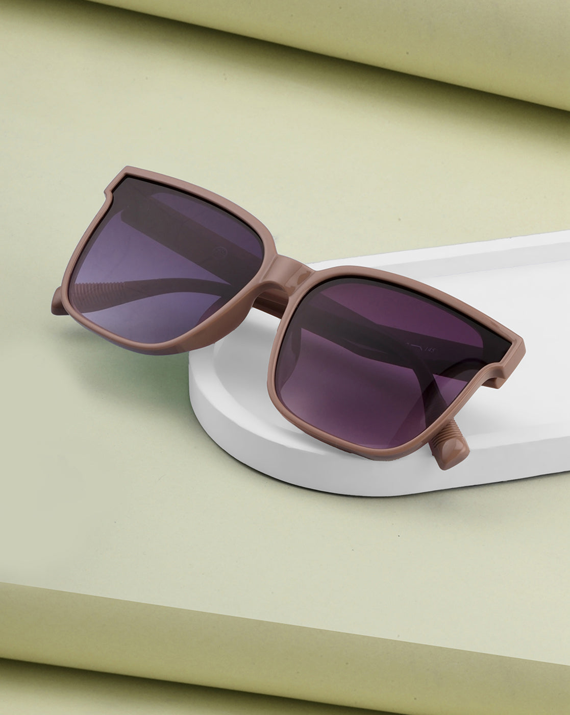 Women UV Protected Blue Lens Brown Toned Oversized Sunglasses