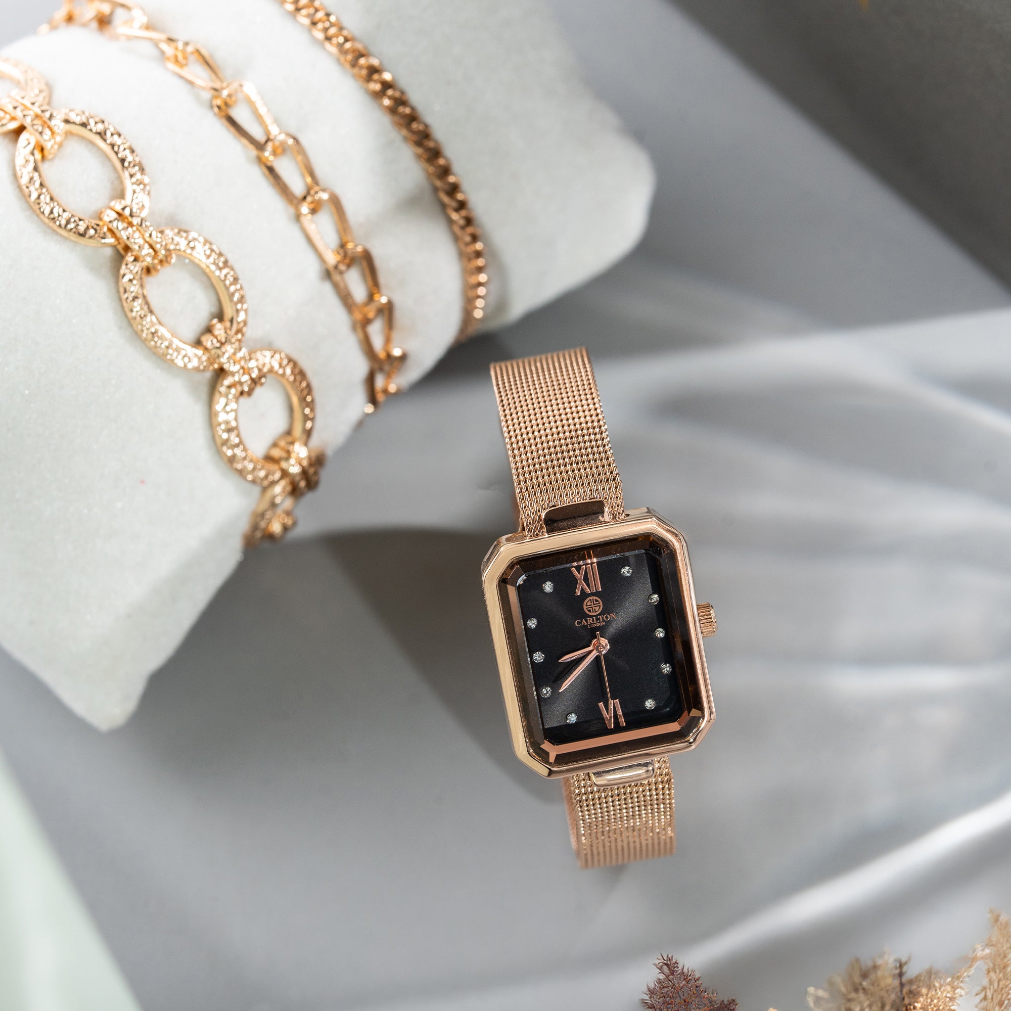 Women Gift set Of 4 Black Dial Watch + 3 Bracelets CLPLG078