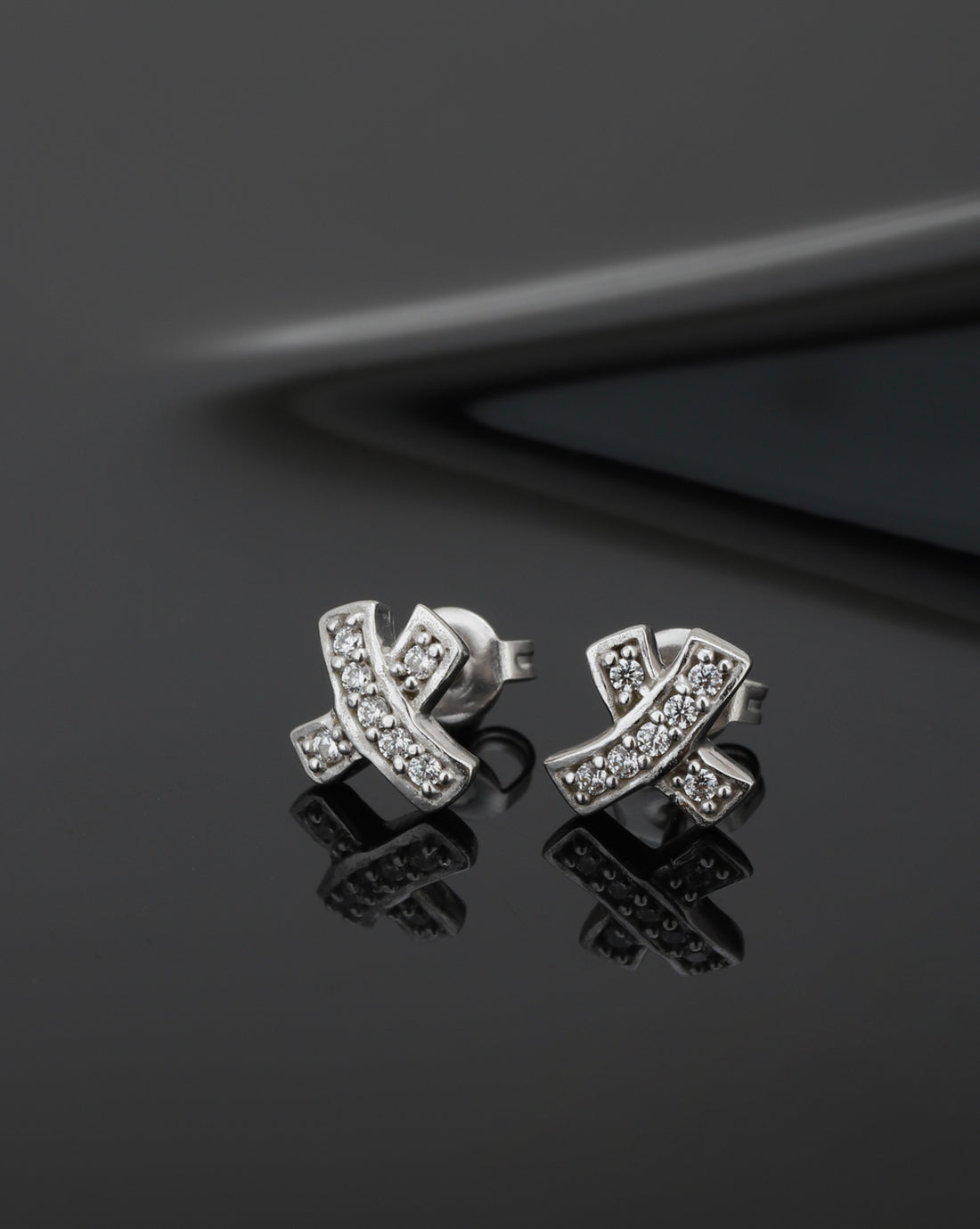 Carlton London Rhodium Plated Cz Cross Stud Earring For Women