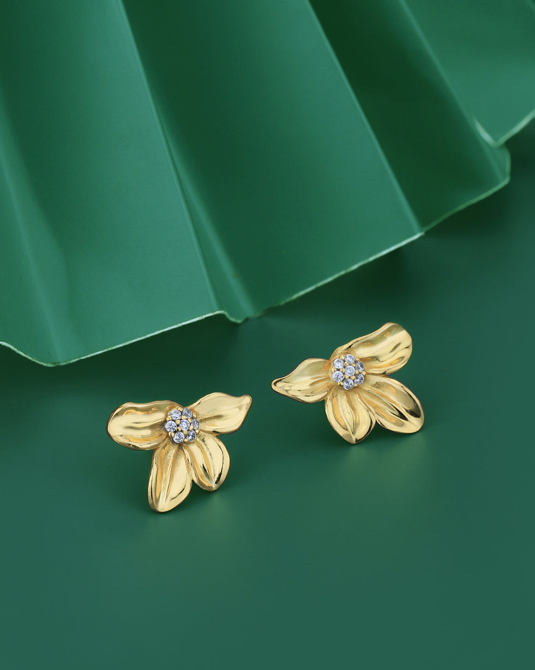 18kt Gold Plated with CZ Floral Bold Stud Earring