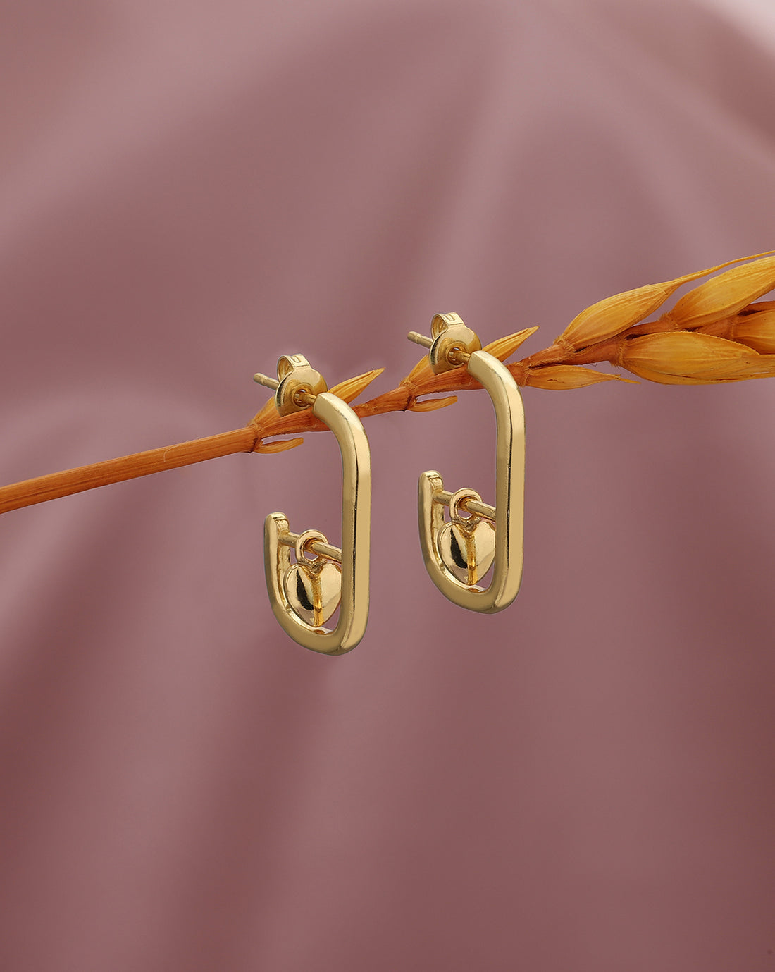 18kt Gold Plated Dangling Heart Half Hoop Earring
