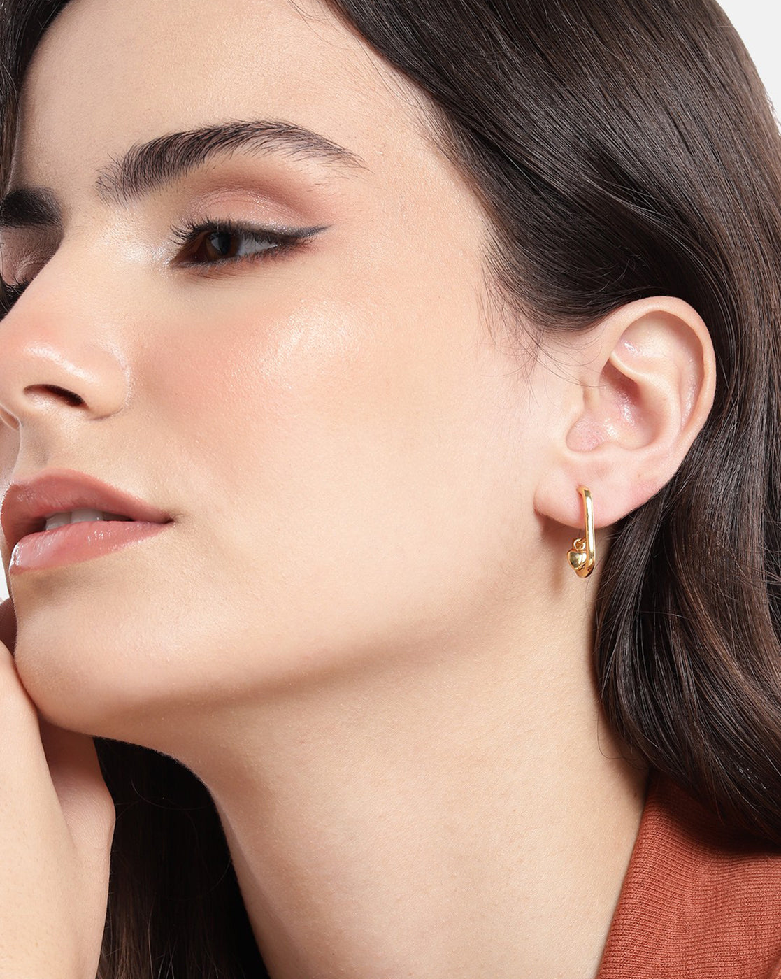 18kt Gold Plated Dangling Heart Half Hoop Earring