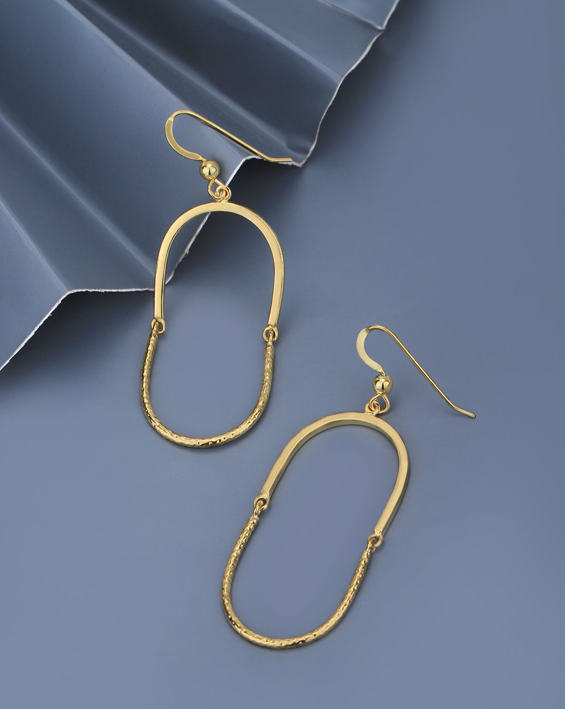 18kt Gold Plated Oval Drop Earring