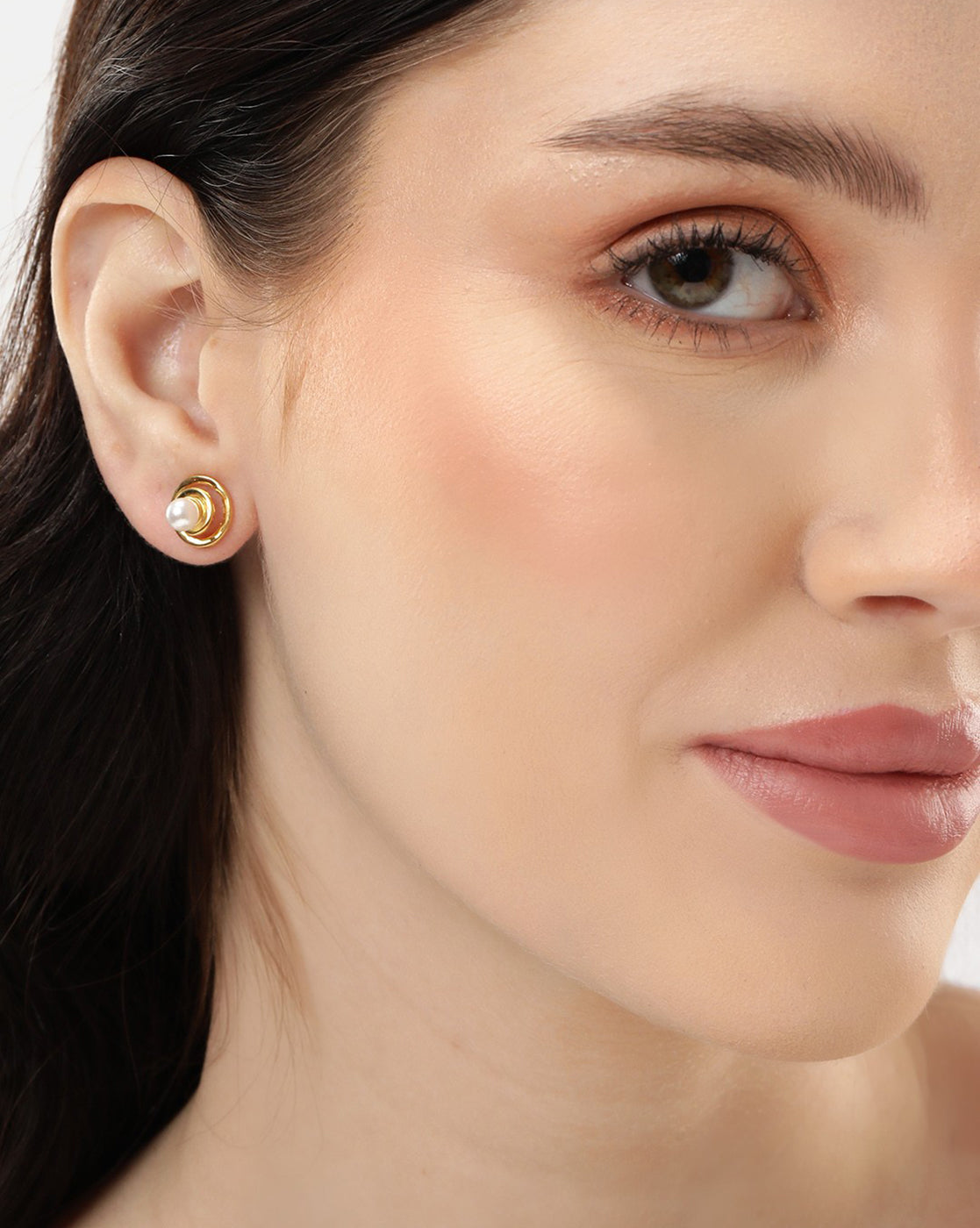 18kt Gold Plated with Pearl Stud Earring