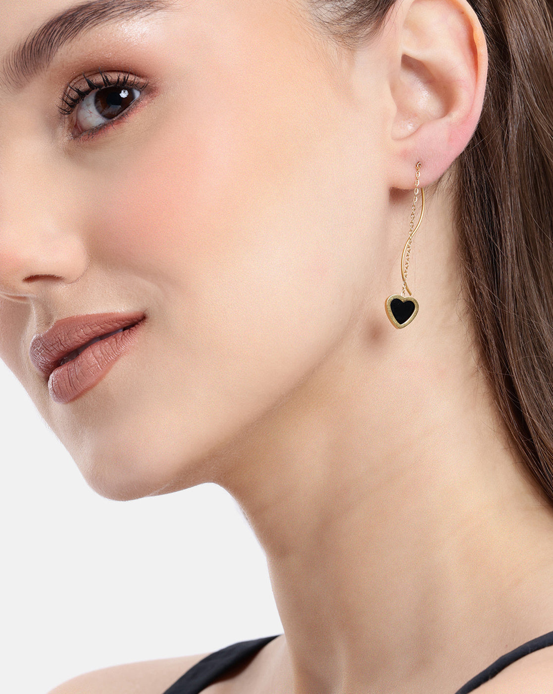 18kt Gold Plated Black Enamel Heart Threader Earring