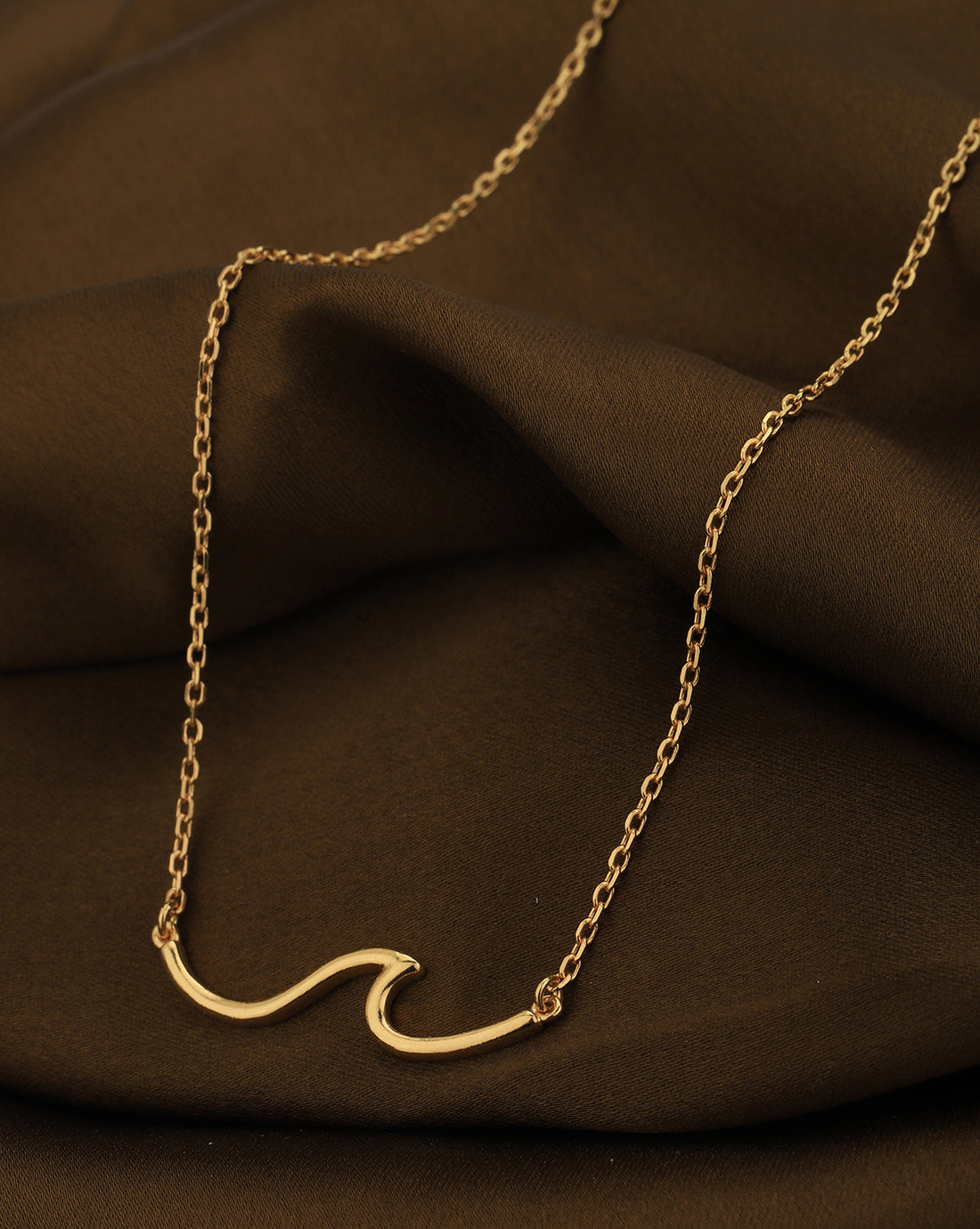 18kt Gold Plated Contemporary Necklace for women