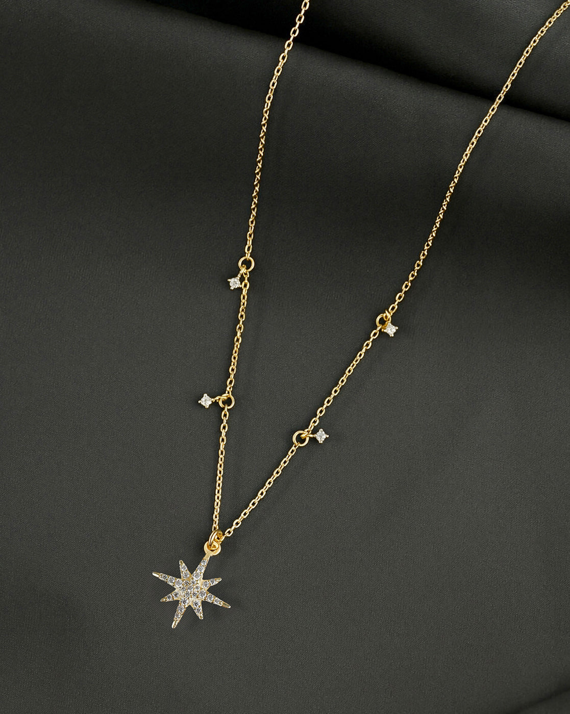 18kt Gold Plated CZ Burst Star Pendant and Chain Necklace