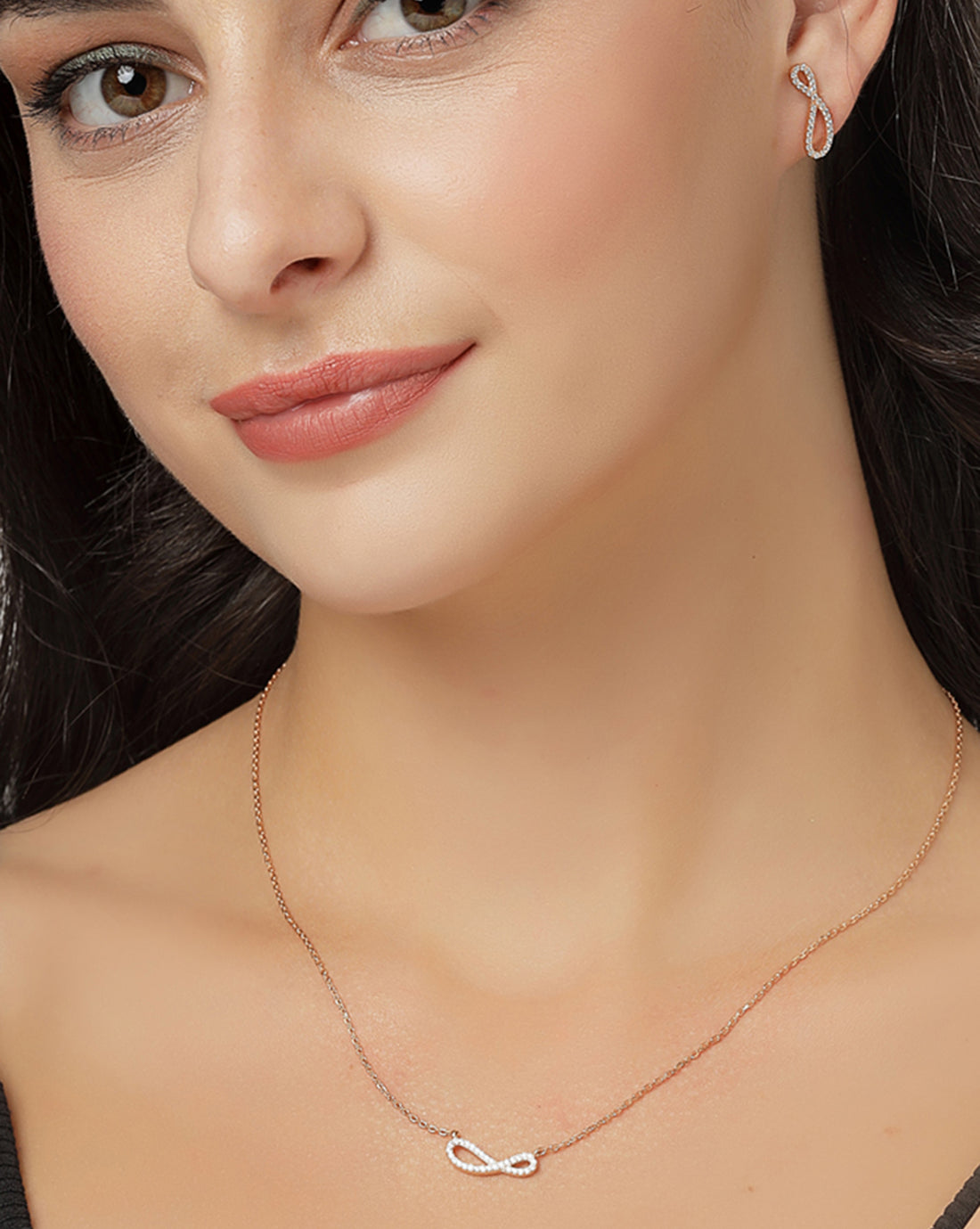 18kt Rose Gold Plated Infinity Necklace and Earring Gift Set