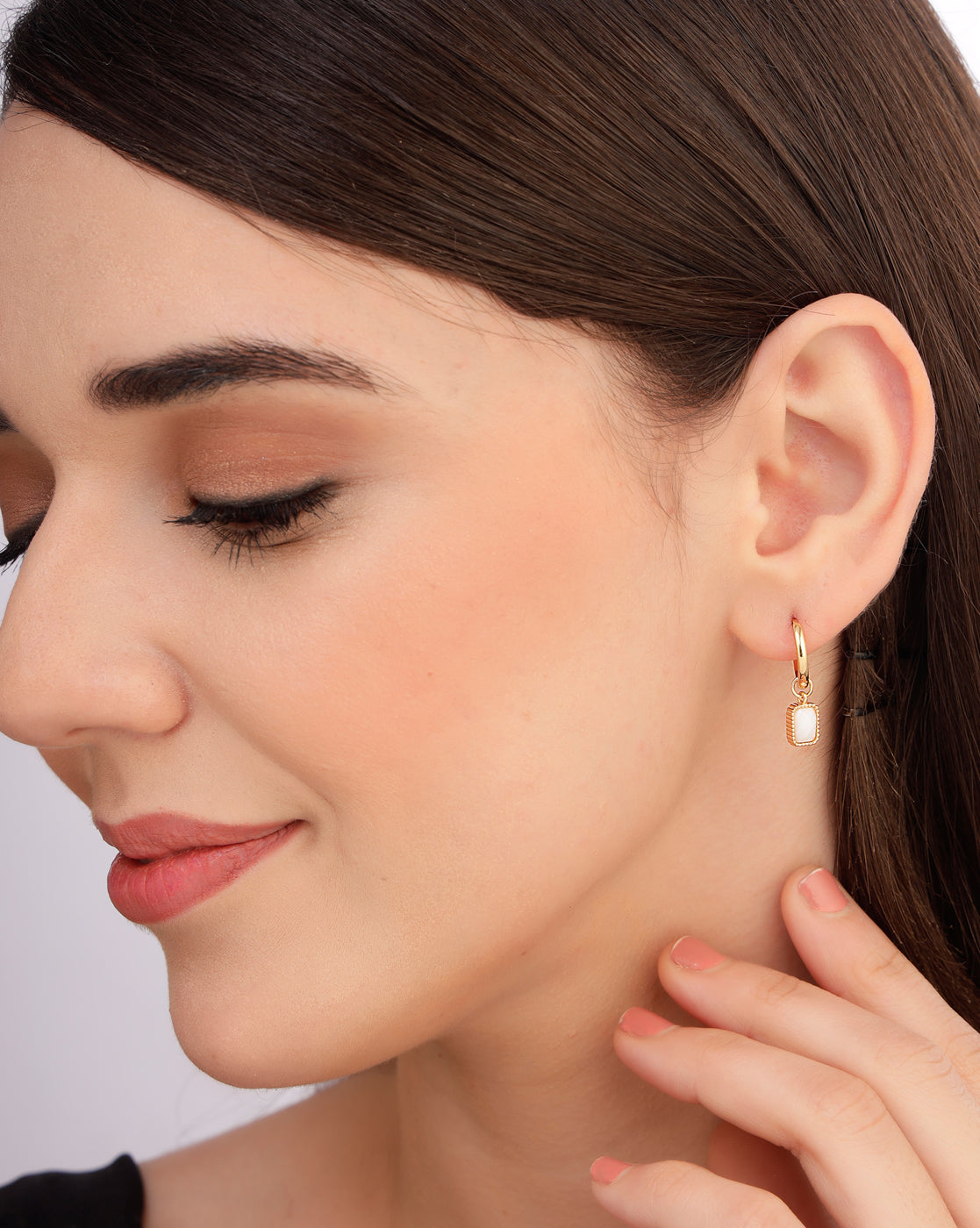 18kt Gold Plated Dangling White Agate Stone Hoop Earring