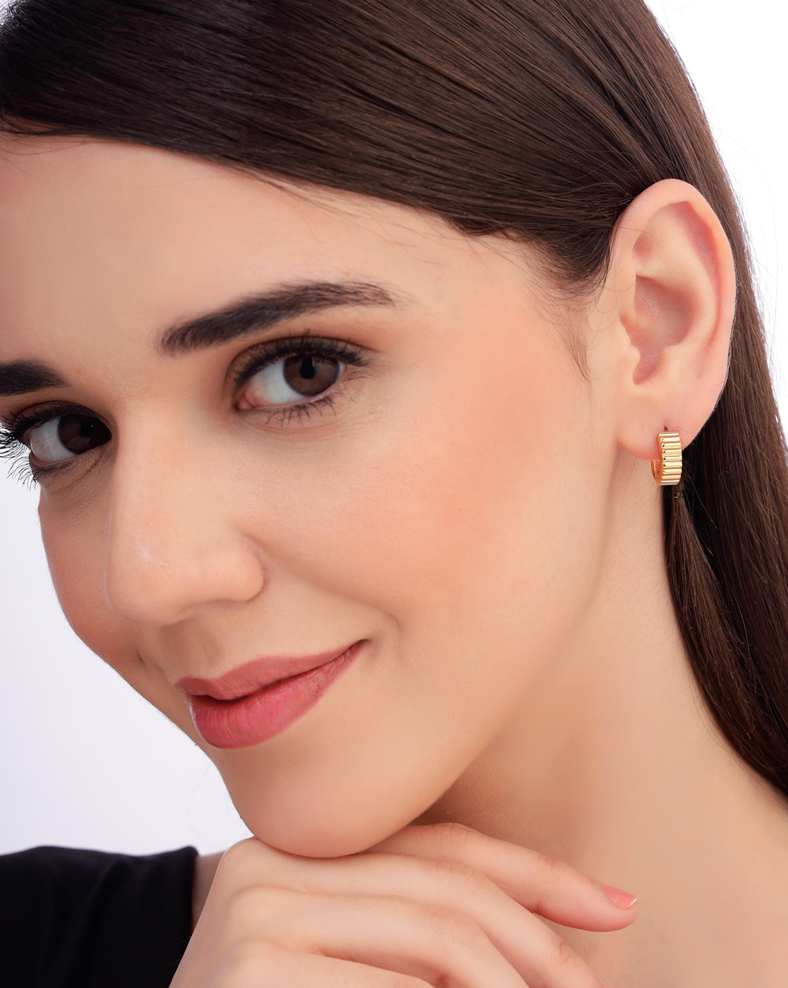 18kt Gold Plated Circular Half Hoop Earring