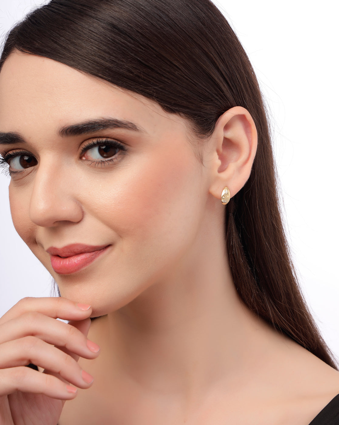 18kt Gold Plated CZ Bejeweled Oval Stud Earring