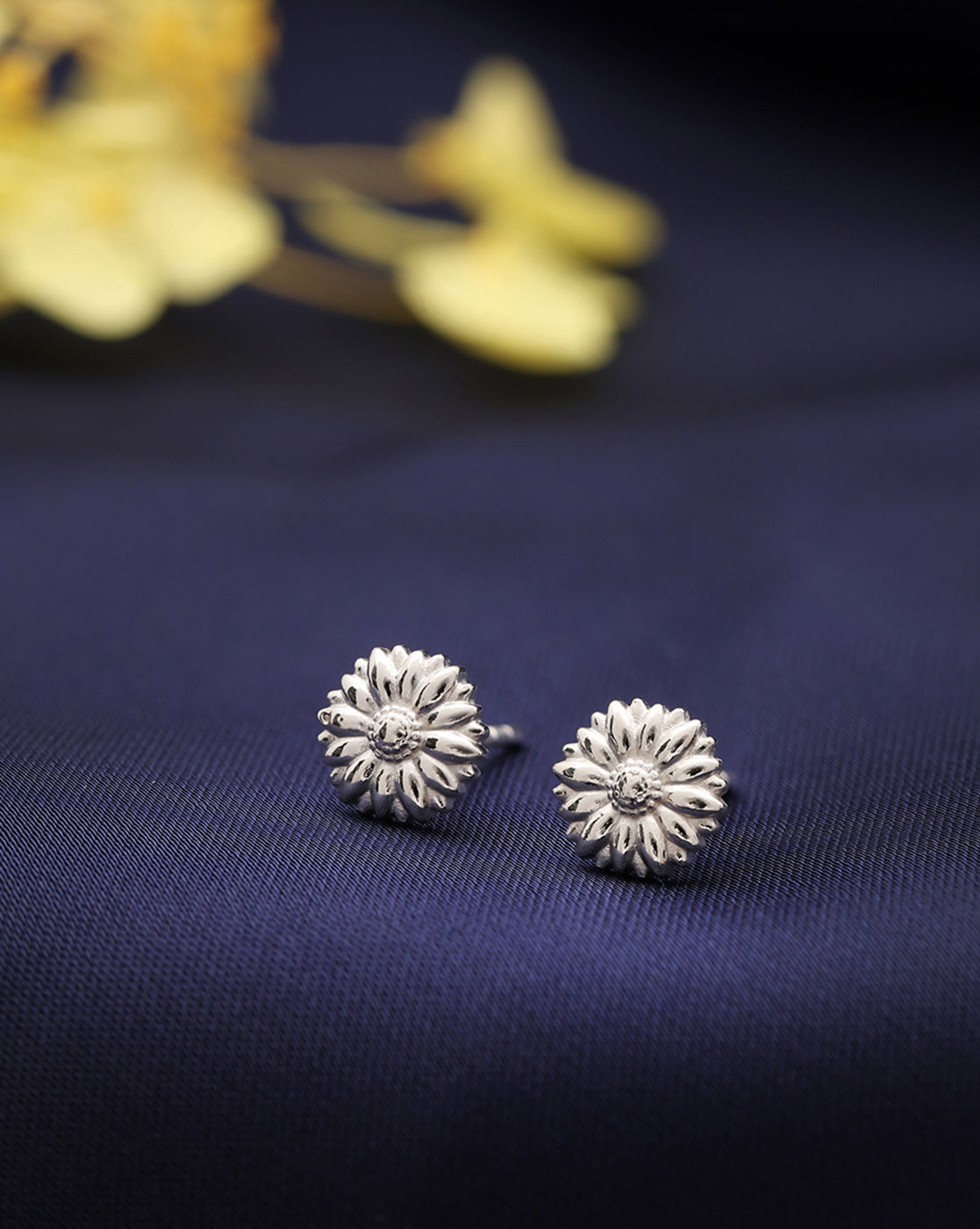 925 Sterling Silver Rhodium Plated Mini Stud Earring