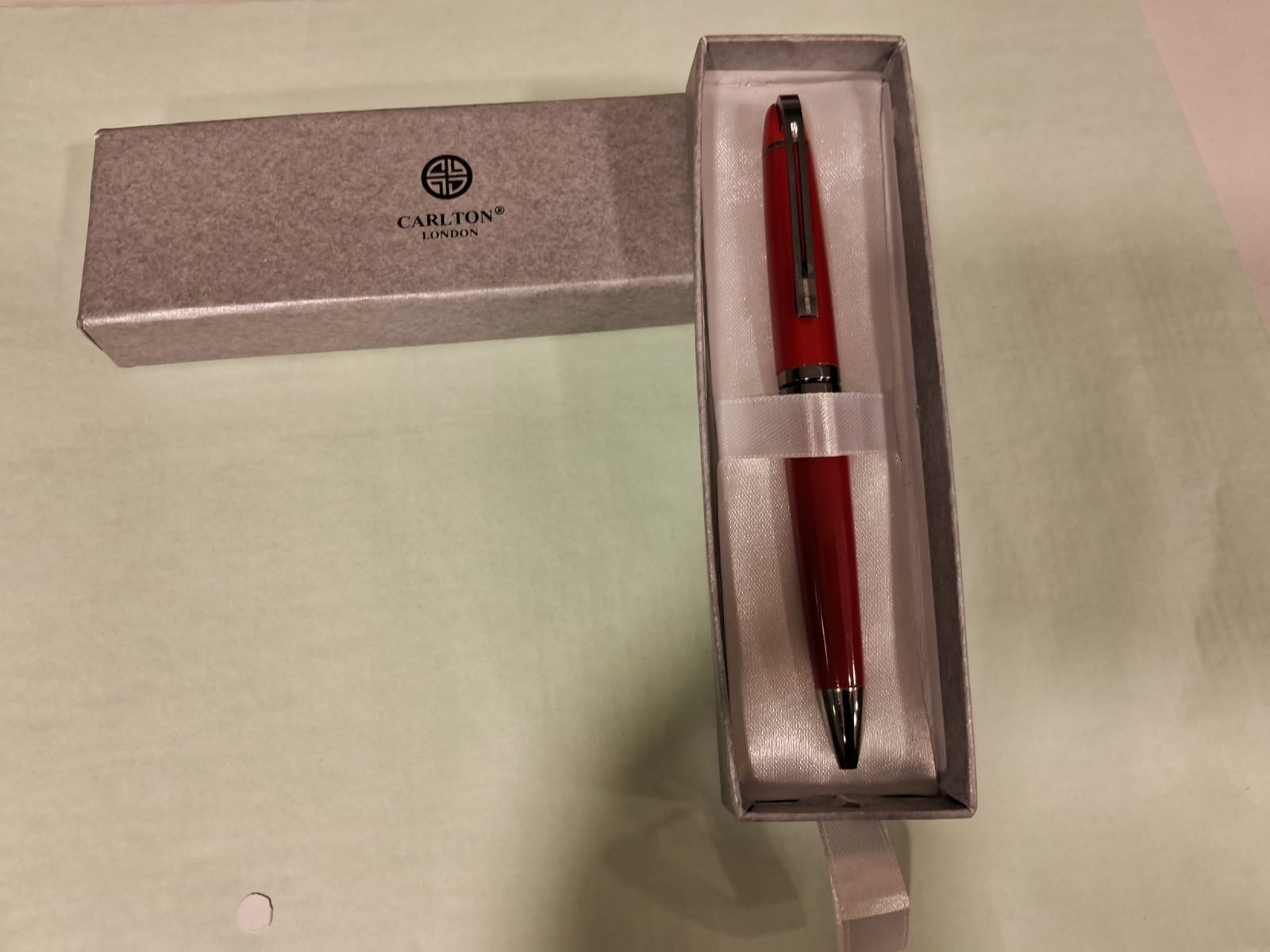 Carlton London Red Metal Twist Ball Pen for Unisex