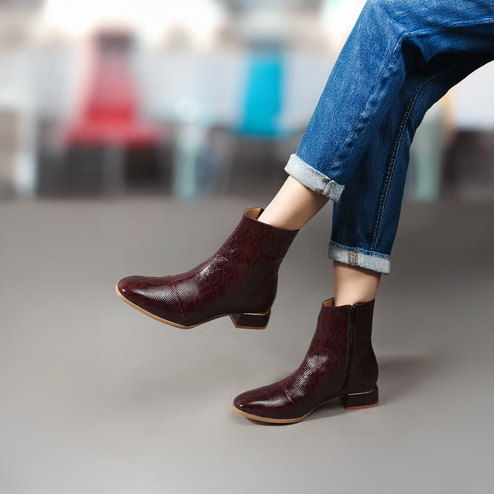 Women Casual Textured Zippered Boots