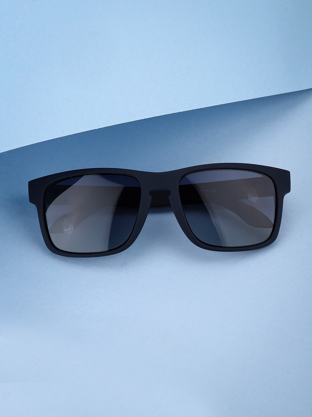 Carlton London Uv Protected Rectangle Sunglasses For Men