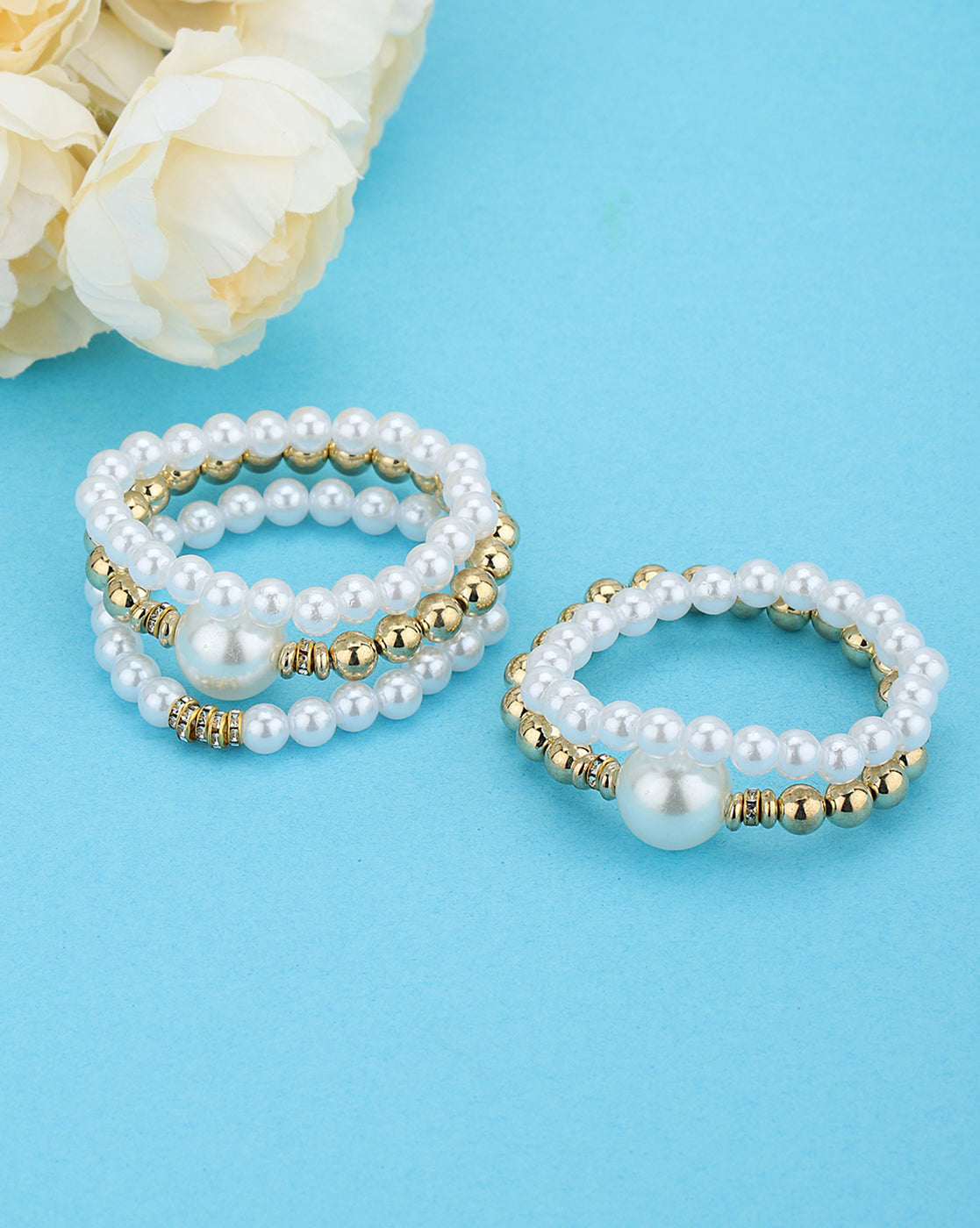 Set of 5 Gold Toned Pearl and Bead Stretchable Bracelet Multipack Set