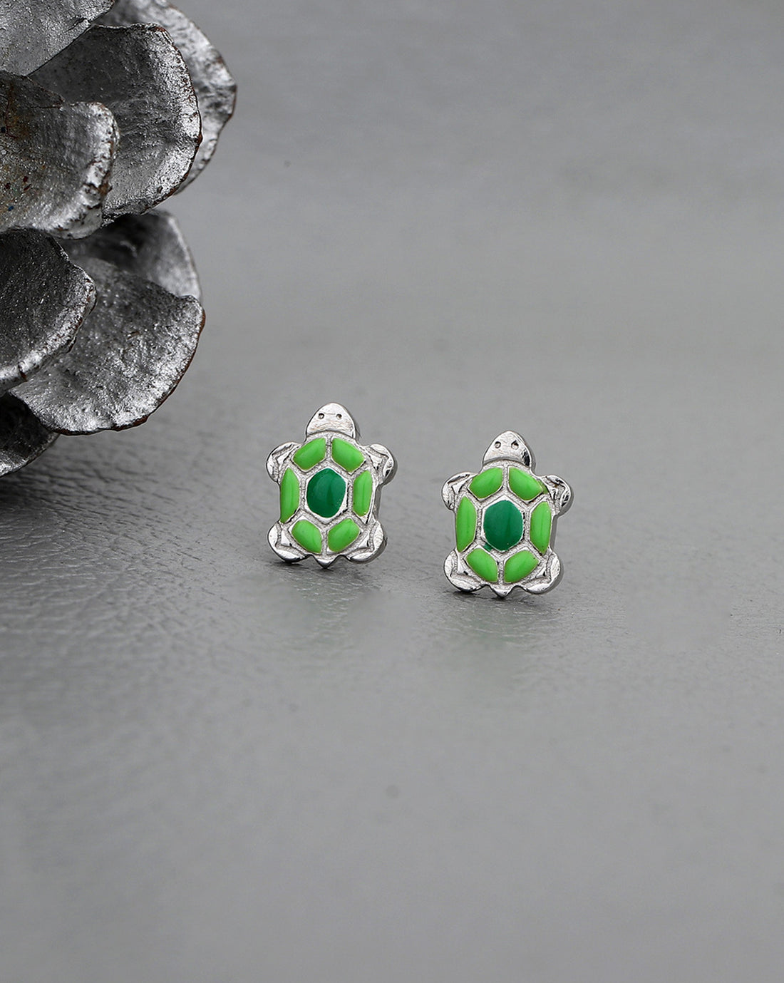 925 Sterling Silver Rhodium Plated Enamel Turtoise Mini Stud Earring
