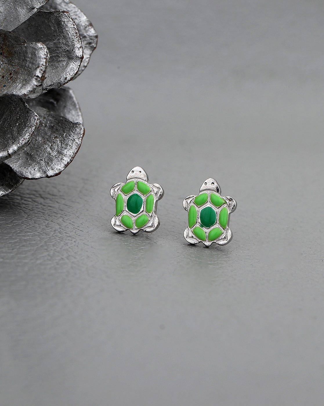 925 Sterling Silver Rhodium Plated Enamel Turtoise Mini Stud Earring
