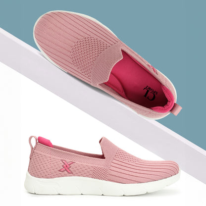 Women Textured Round Toe Flyknit Mesh Slip-On Sneakers